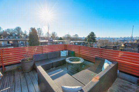 1865 Adanac Street Vancouver BC V5L 2E1