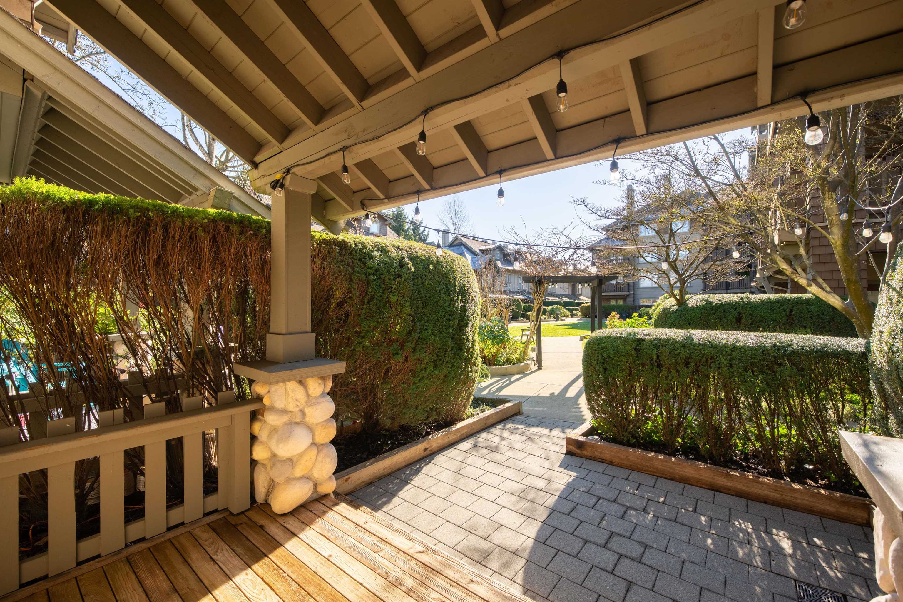 18 Jack Mahony Place 225