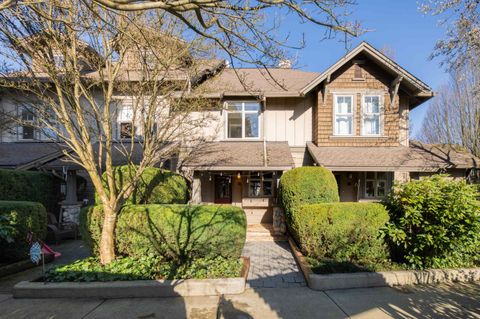 18 Jack Mahony Place 225 New Westminster BC V3L 5V8