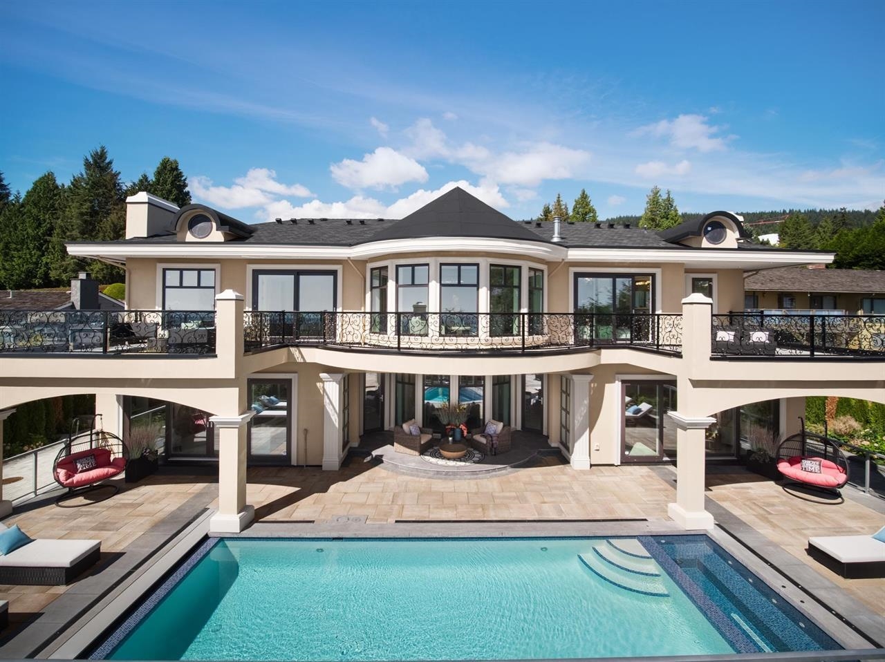 1335 Chartwell Drive