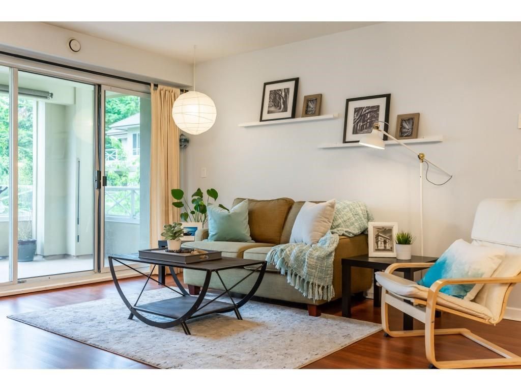 listing image 1101547603692319102