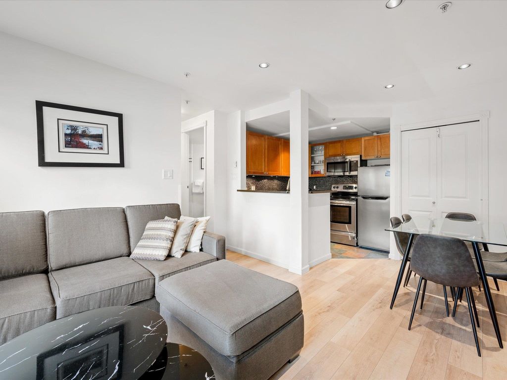 listing image 1108509710716808623