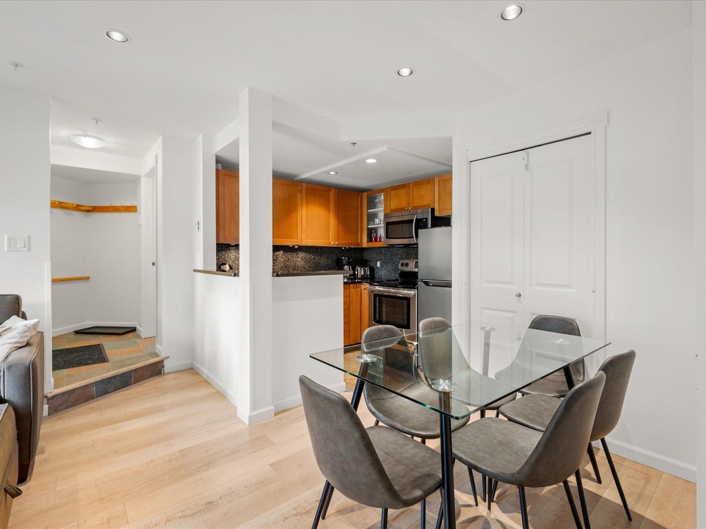 listing image 1107664920942958129
