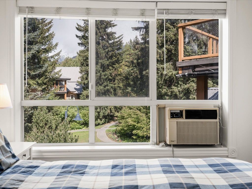 listing image 1103778499891417558