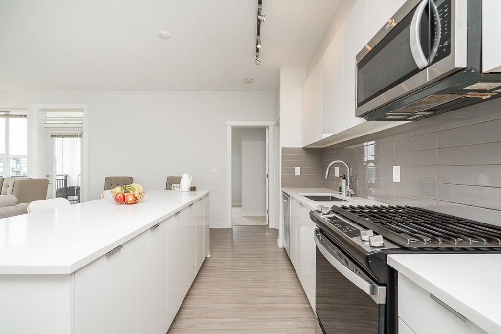 Photo of 8150 207 Street #B516, Langley, BC V2Y 4J3 (MLS # R3114816)