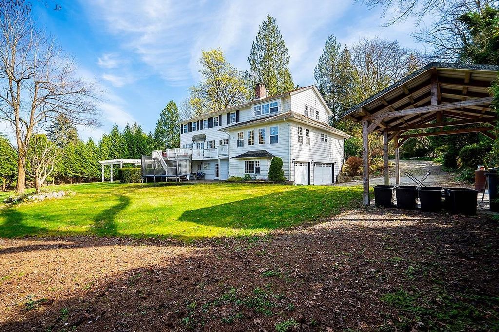 Photo of 21489 Cherry Place, Maple Ridge, BC V2X 4L5 (MLS # R3109924)