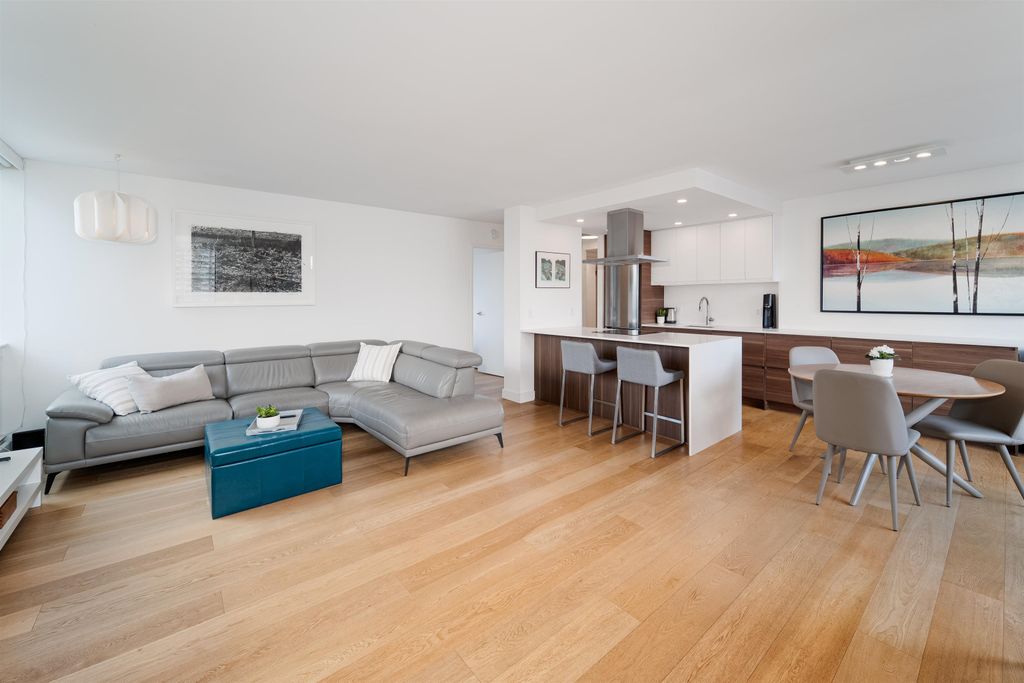listing image 1106828890791895083