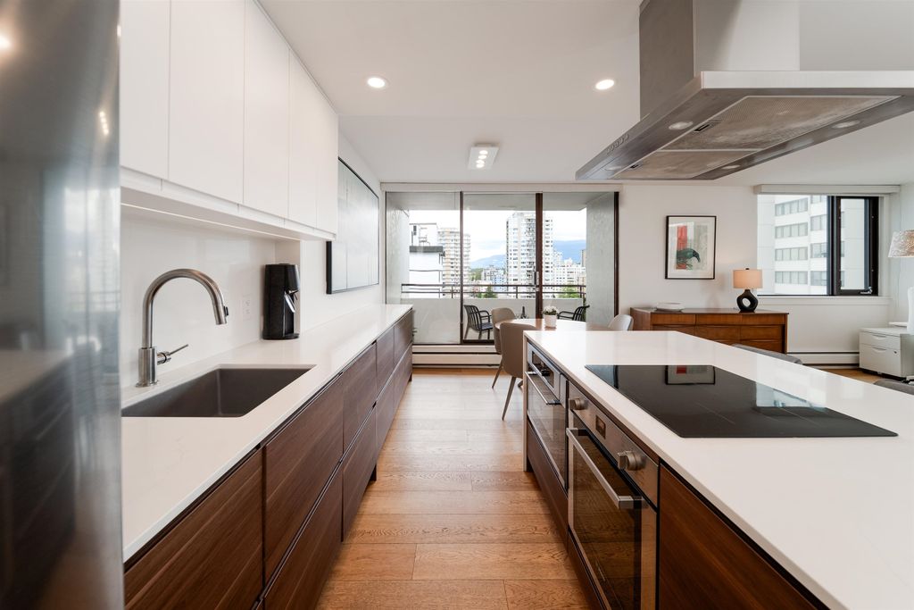 listing image 1109238275860831344