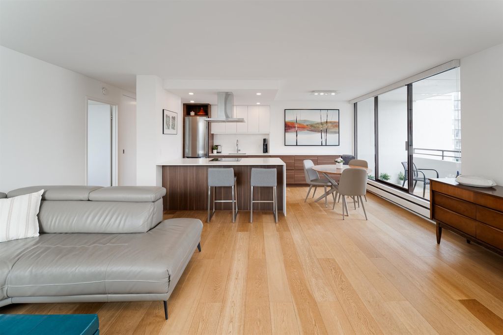 listing image 1102354865684147355