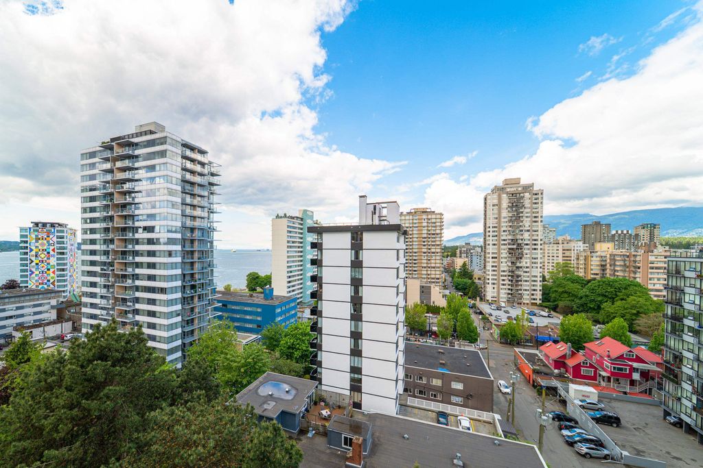 listing image 1107962043846874564