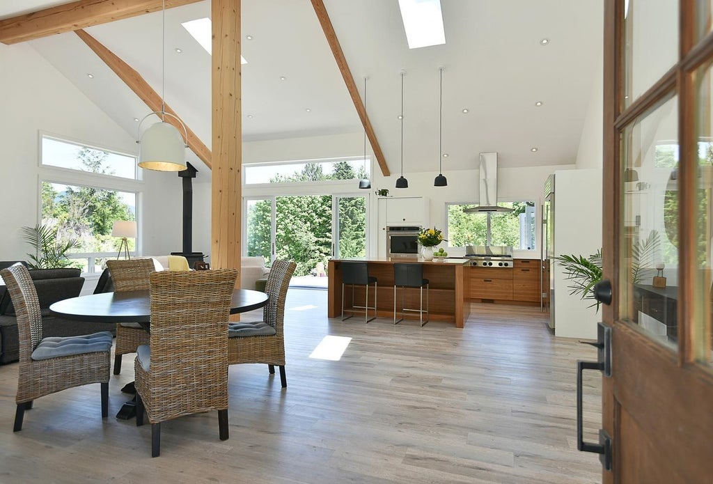 1860 ARBORETUM DRIVE, GIBSONS, BC V0N 1V6 - Image 37921354.jpeg?d=l