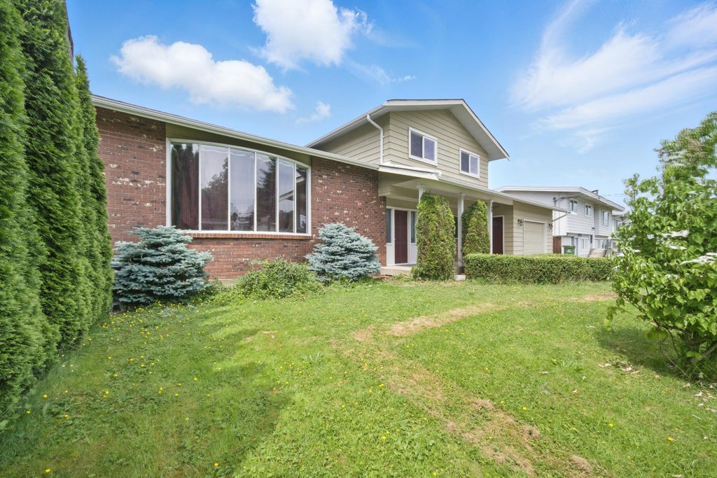 Photo of 10065 Dublin Drive, Chilliwack, BC V2P 3R1 (MLS # R3127384)