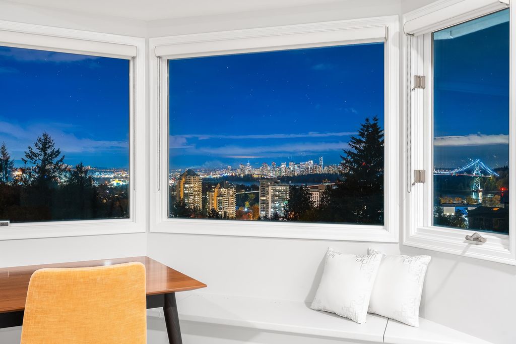 listing image 1107341466691919952