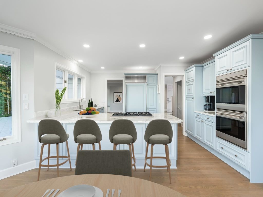 listing image 1101368854225415703