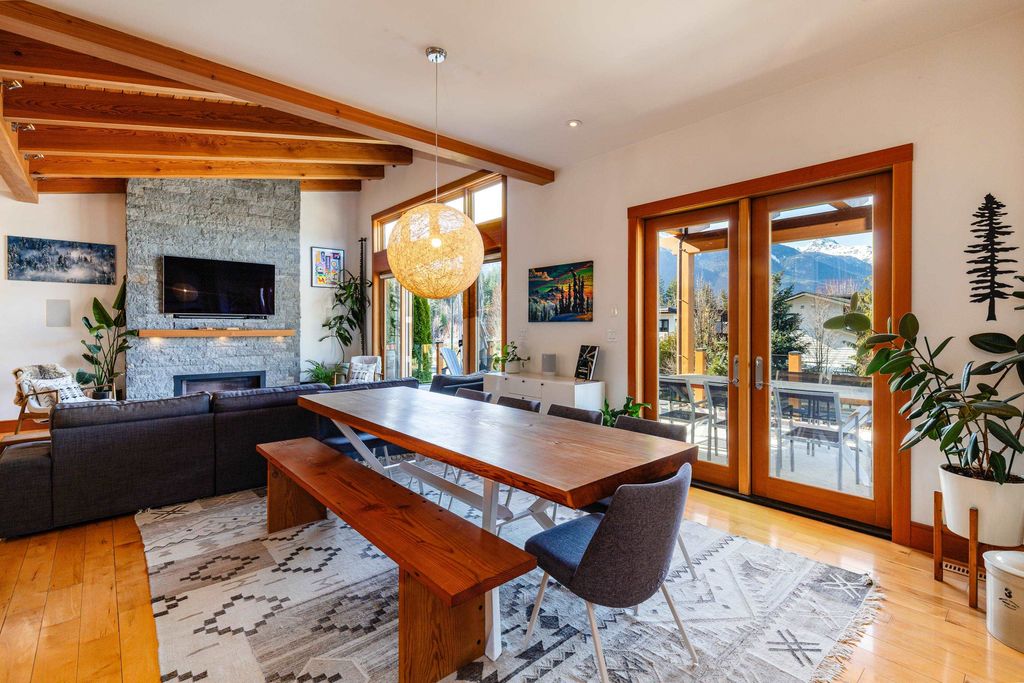 listing image 1100545291487957923