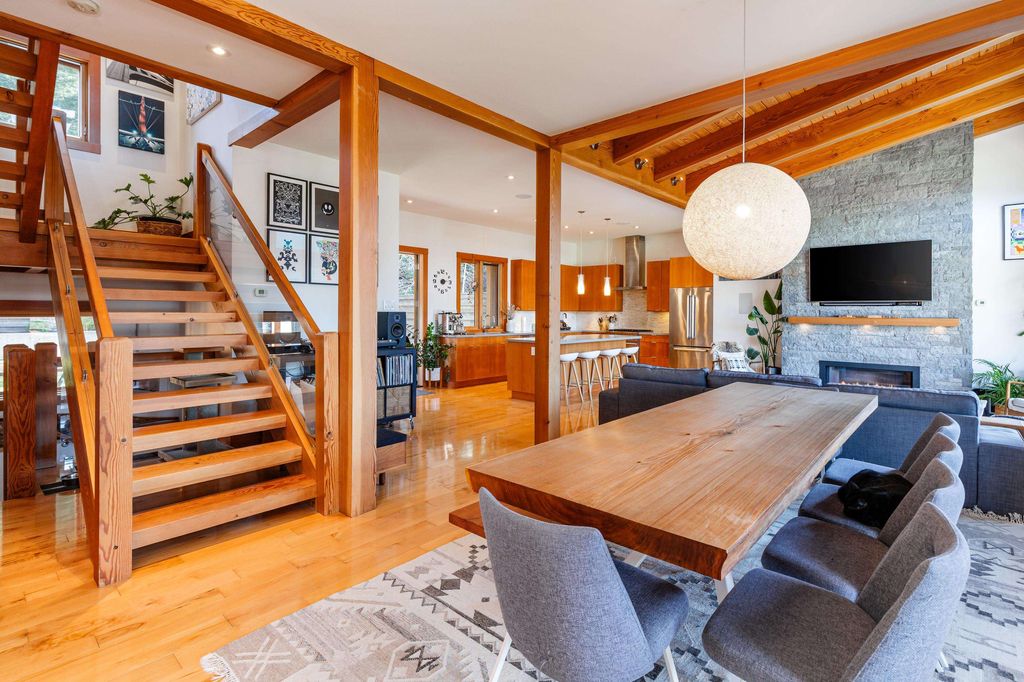 listing image 1100252239606165023