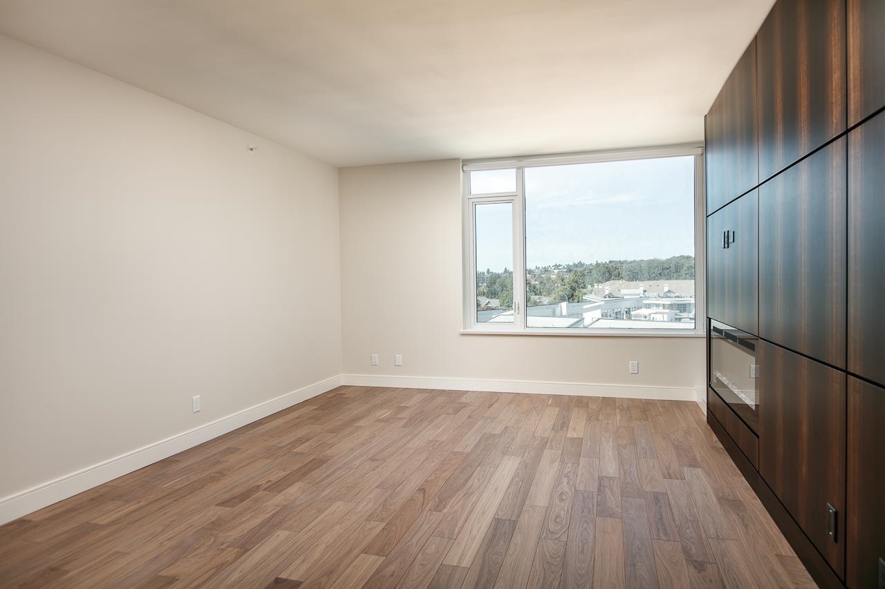 210 Salter Street 802