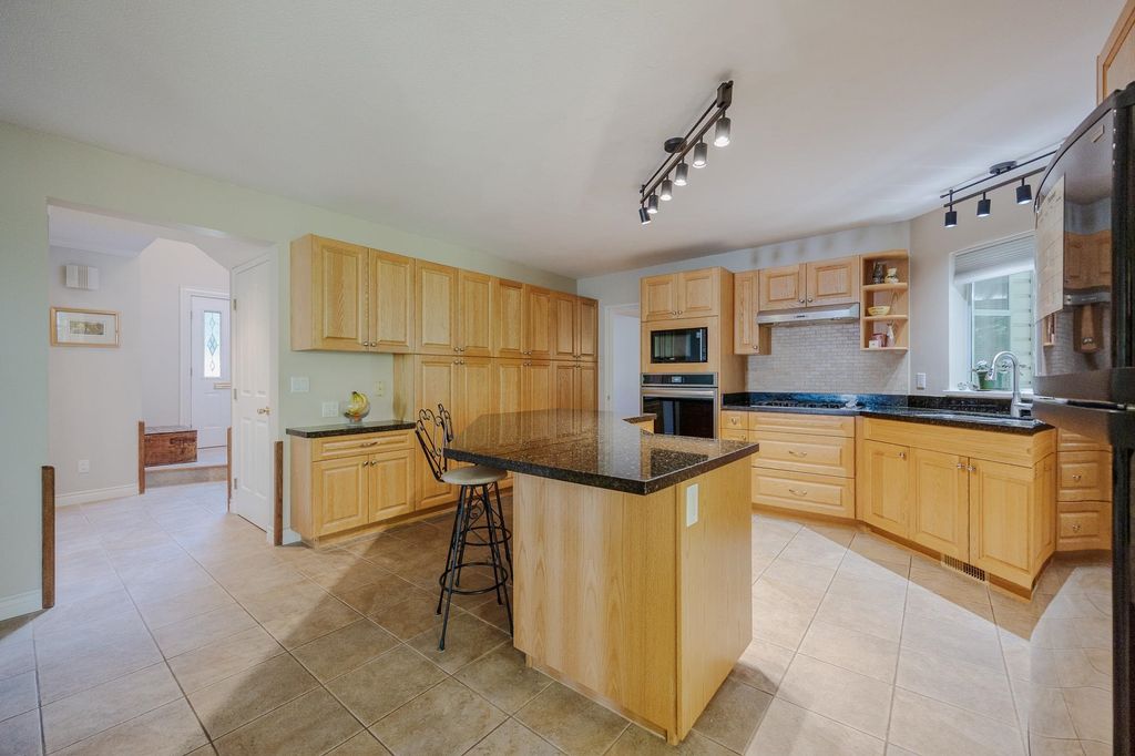 listing image 1103685627301778232
