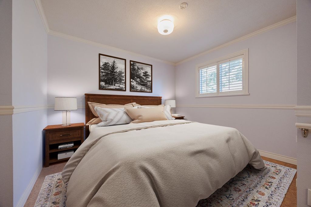listing image 1108206780387891309