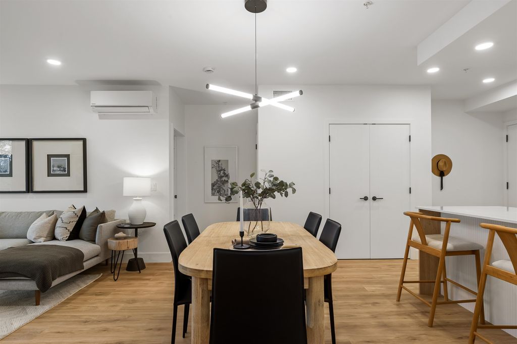 listing image 1104259265822149108