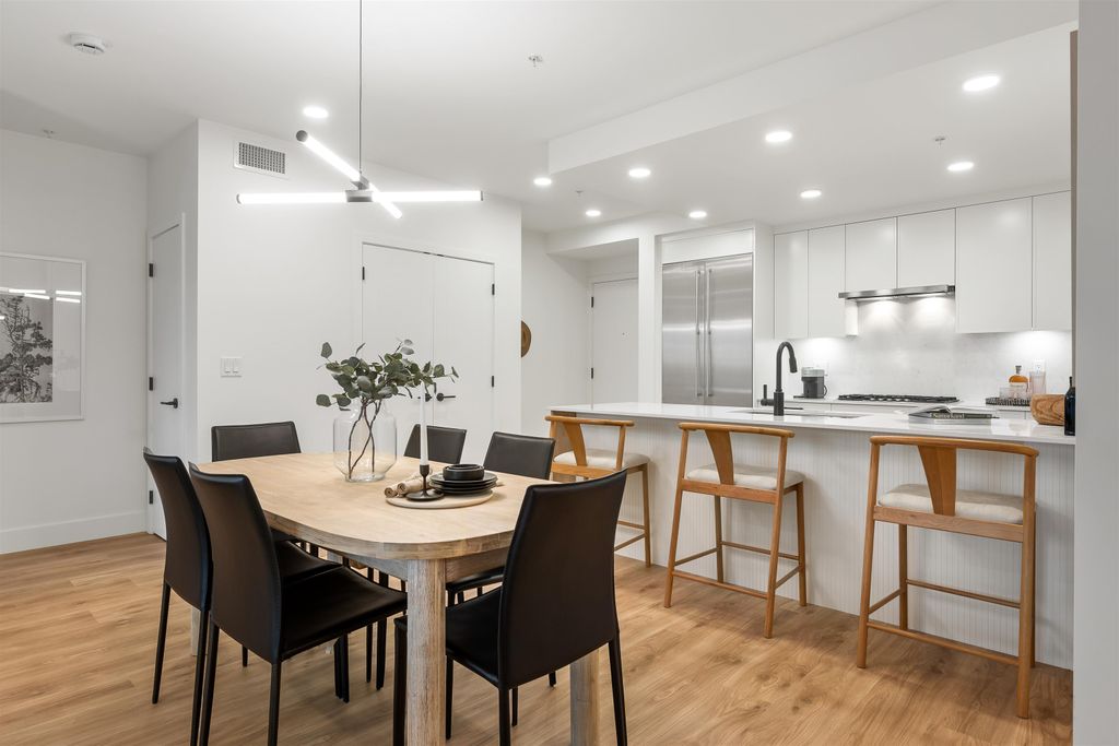 listing image 1102943582667092010
