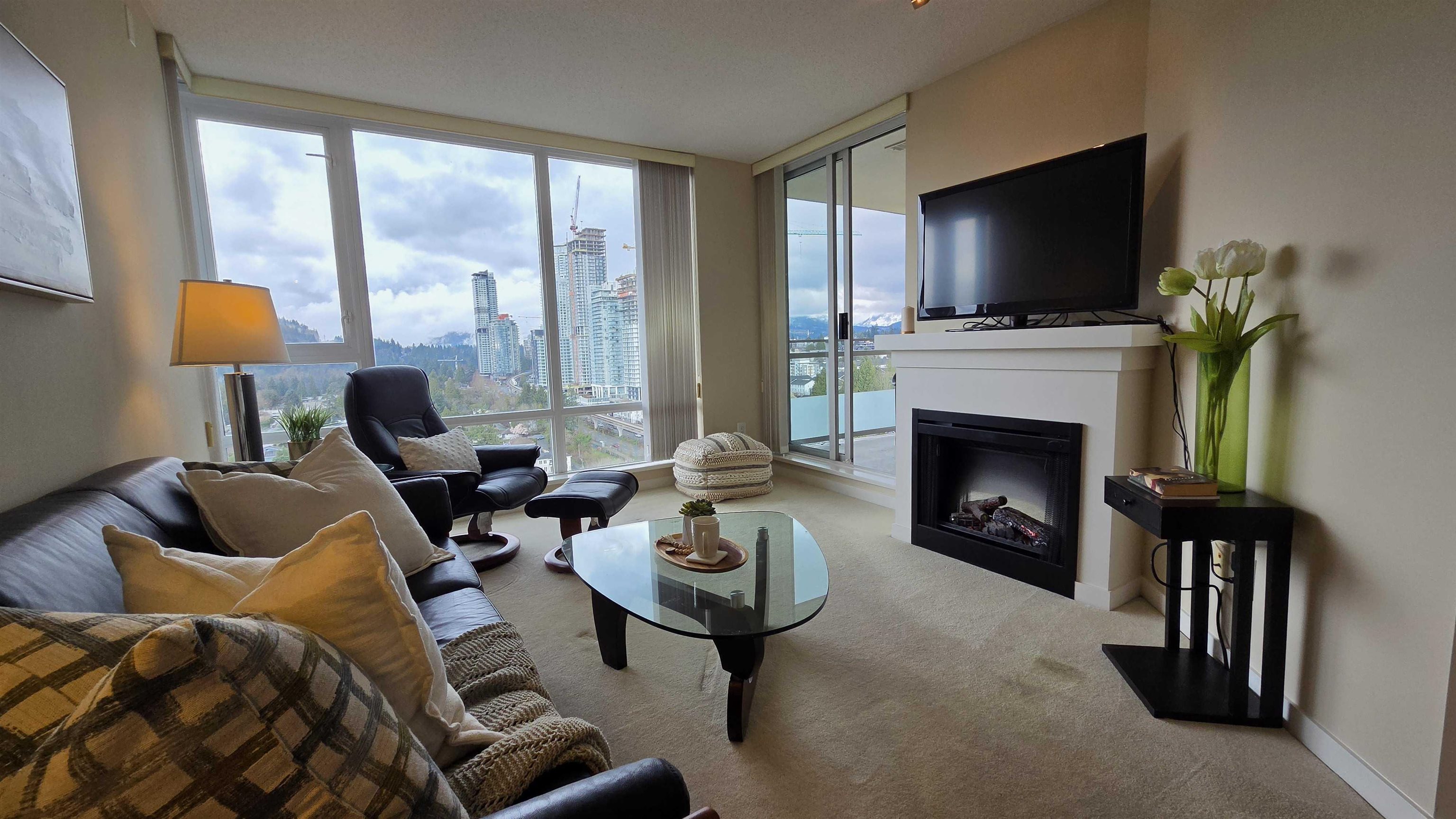 9868 Cameron Street 2706