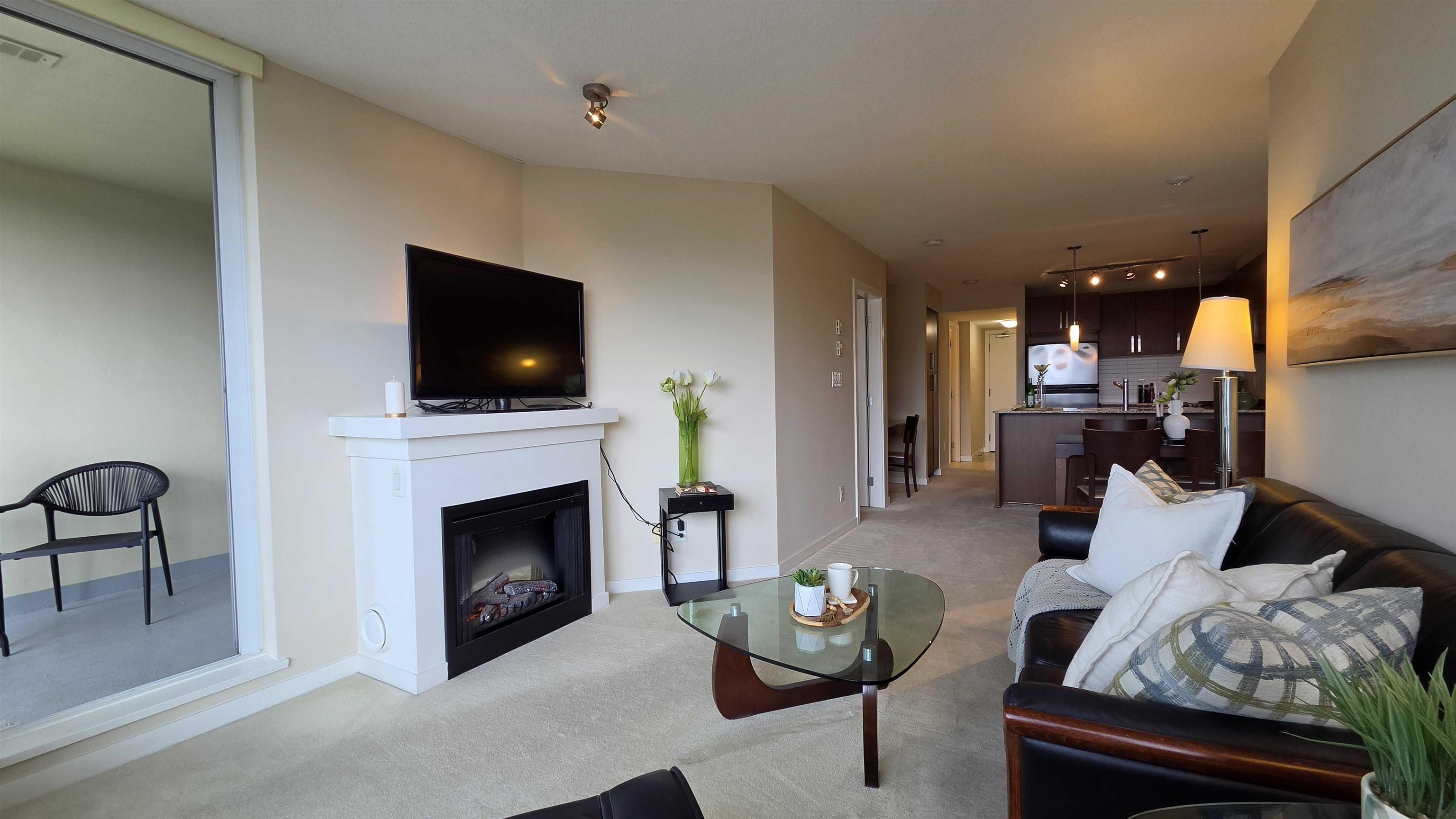 9868 Cameron Street 2706