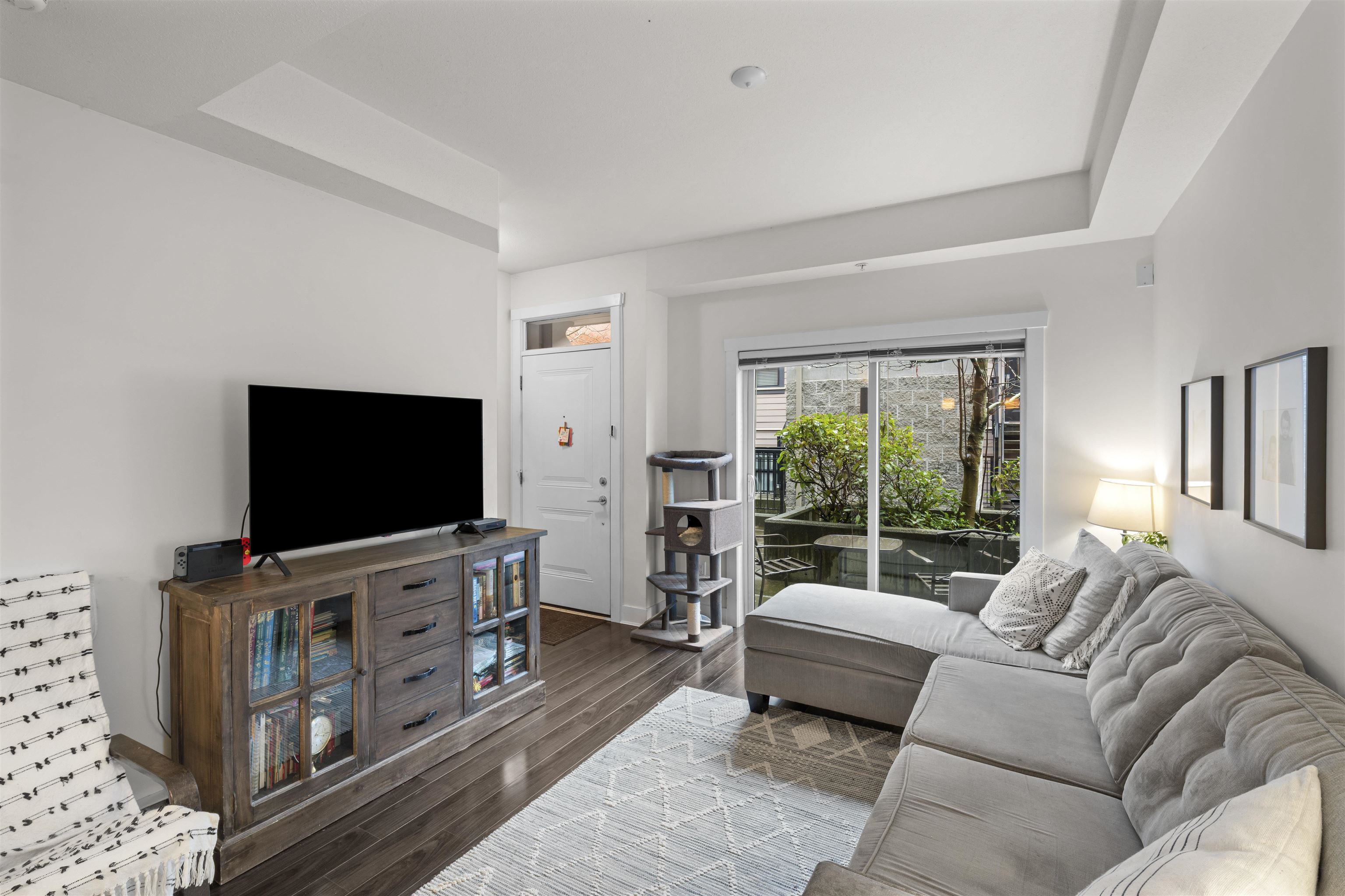 828 Royal Avenue 115