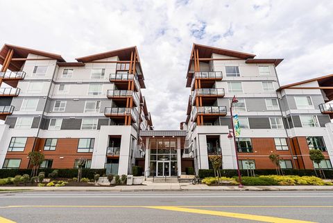 11501 84 Avenue 602 Delta BC V4C 0E5