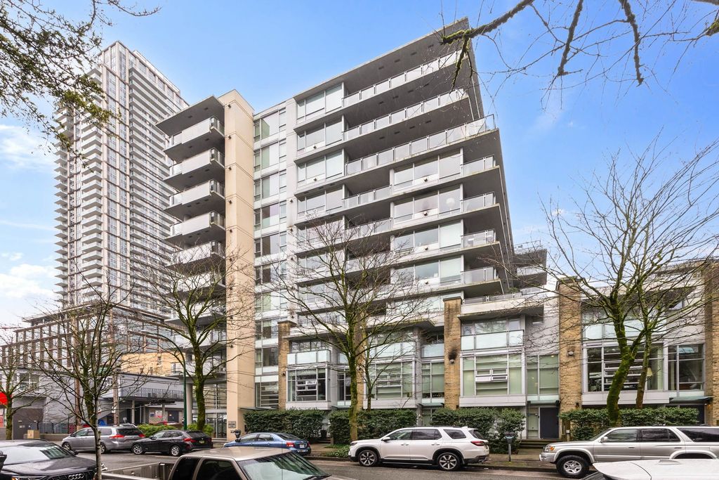 listing image 1104899262739366215