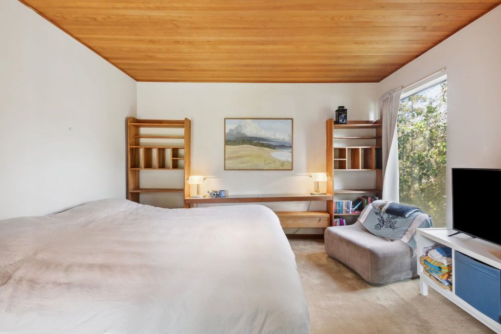 listing image 1104000037386845250
