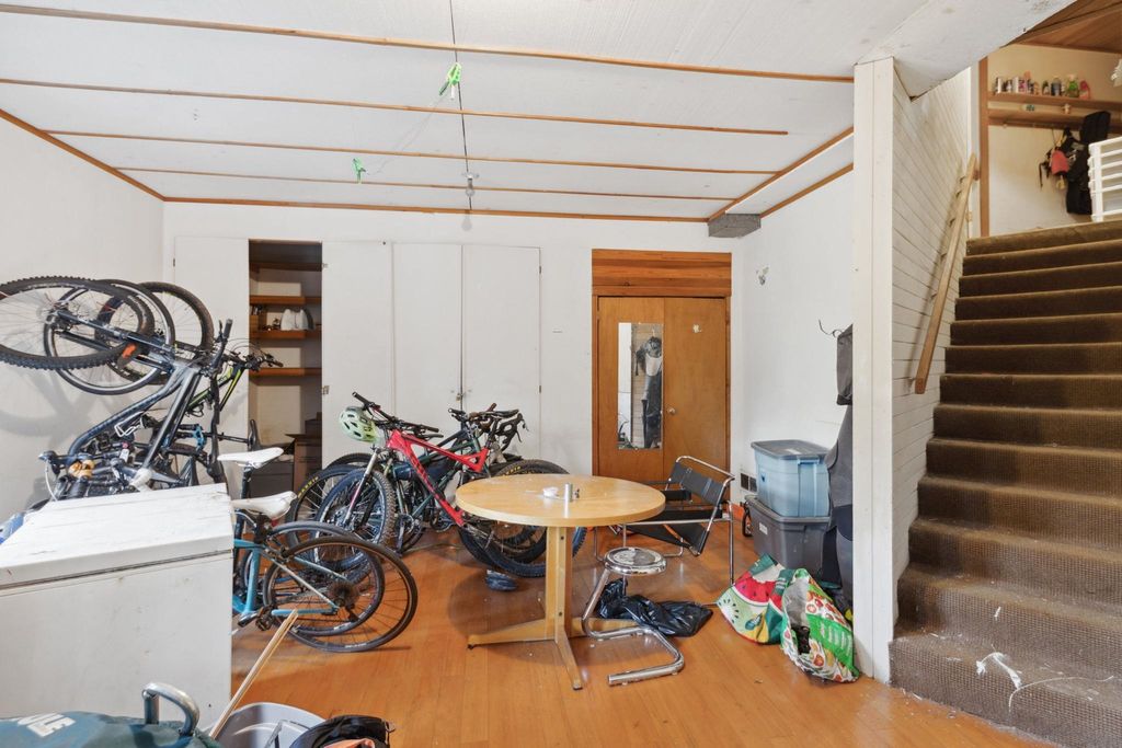 listing image 1106503568138417056