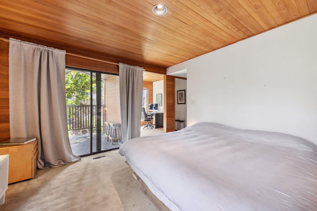 listing image 1103488392001938455