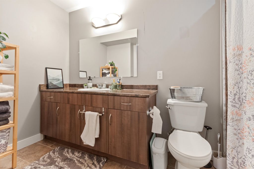 listing image 1101206614981717290