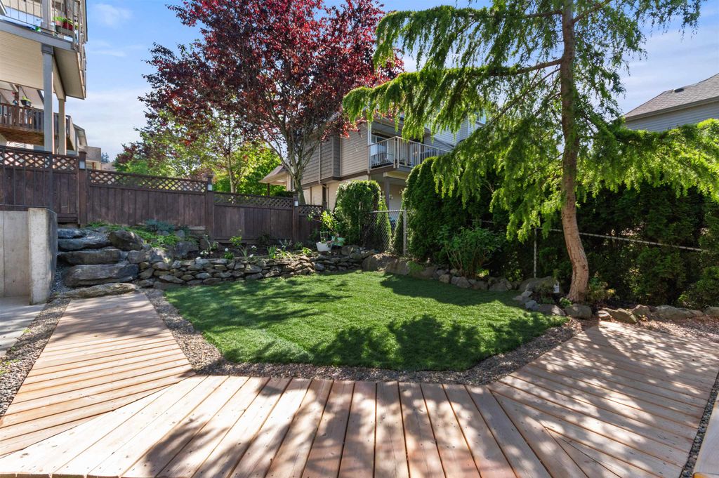 listing image 1102925005143625875