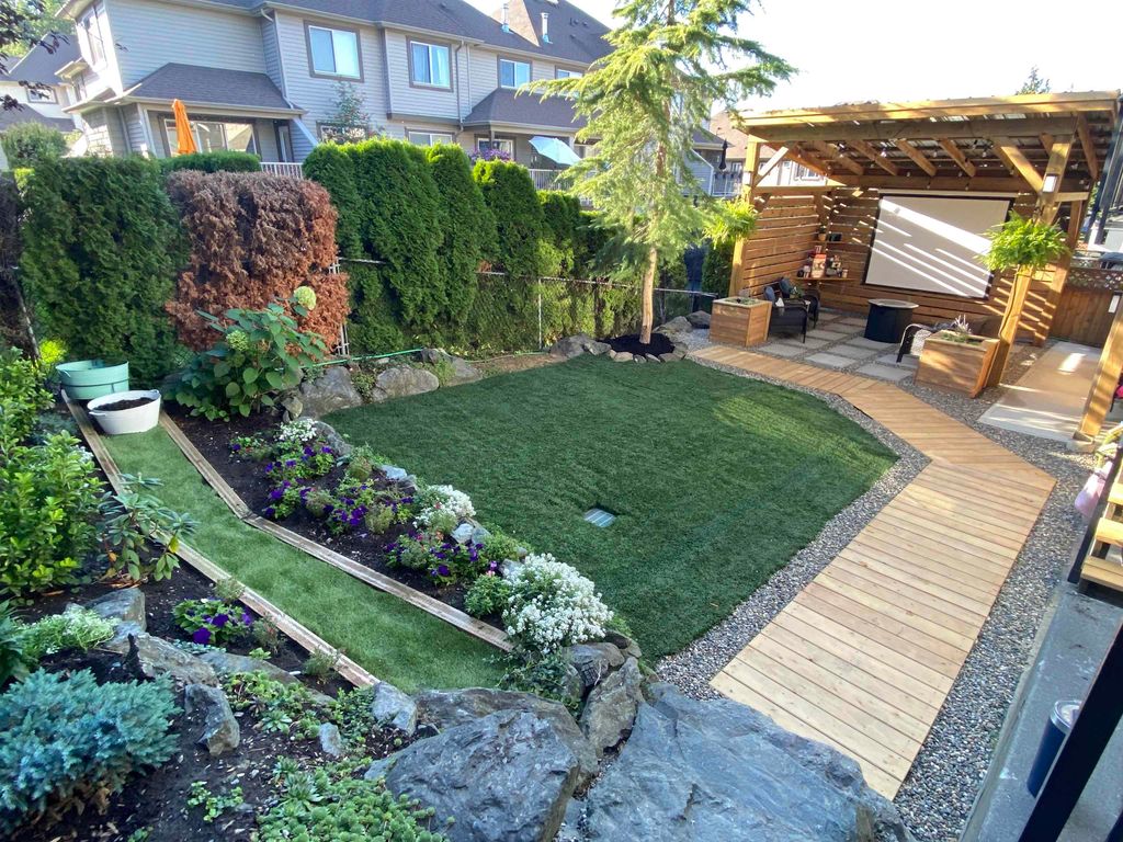 listing image 1104027325828858725