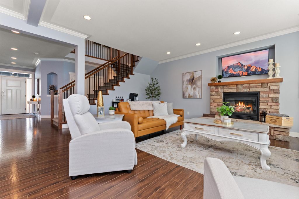 listing image 1105371559416847046