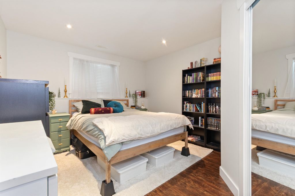 listing image 1103278791810837543