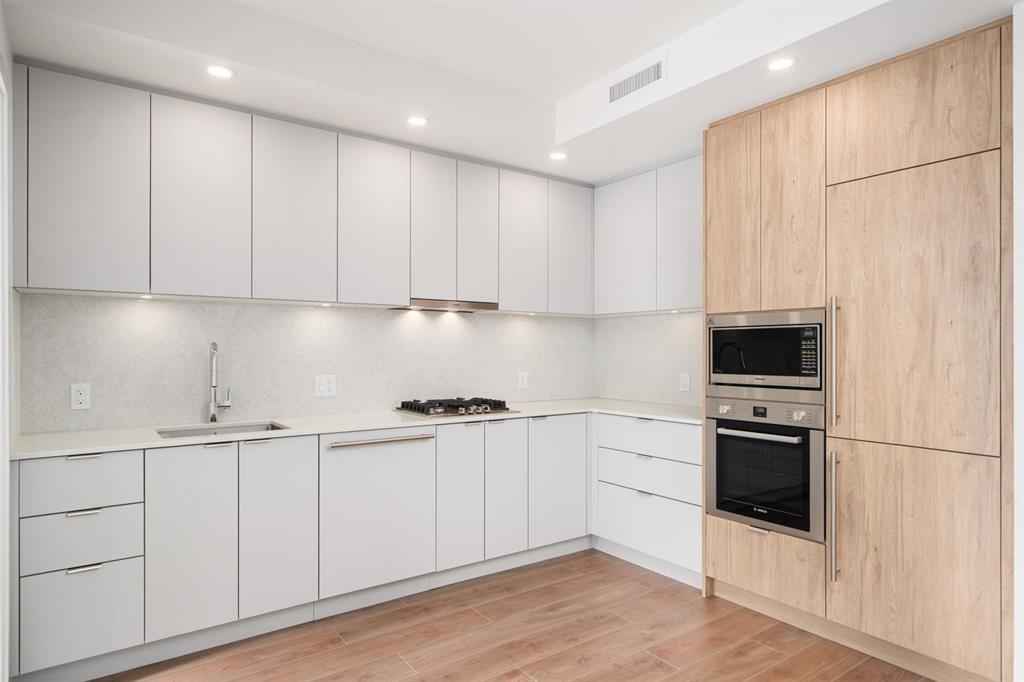 537 Cottonwood Avenue 1503