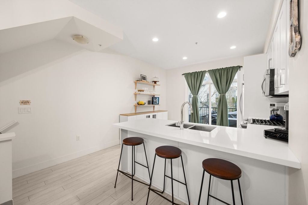 Photo of 8570 204 Street #21, Langley, BC V2Y 0T9 (MLS # R3125890)