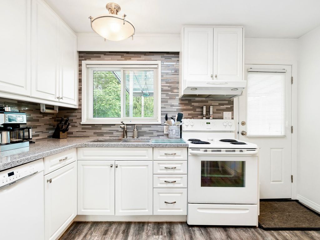 listing image 1101719962062230941