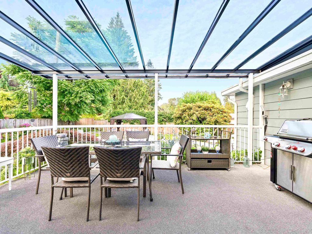 listing image 1107360813142737541