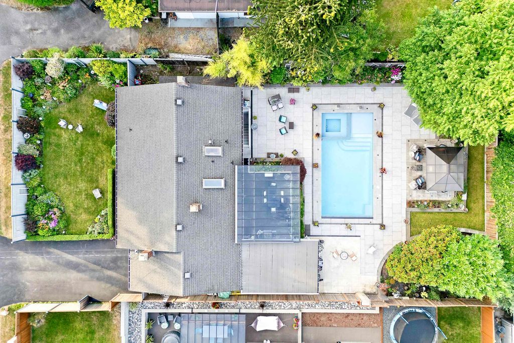 listing image 1105075288707942243