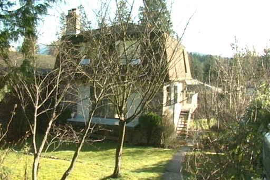 listing image 1104035270316885711