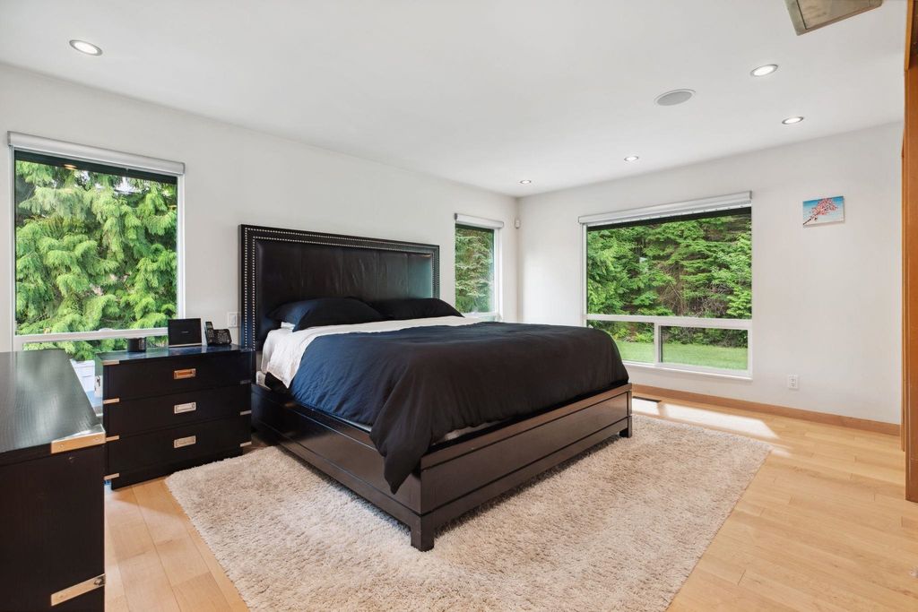 listing image 1102708808893224502