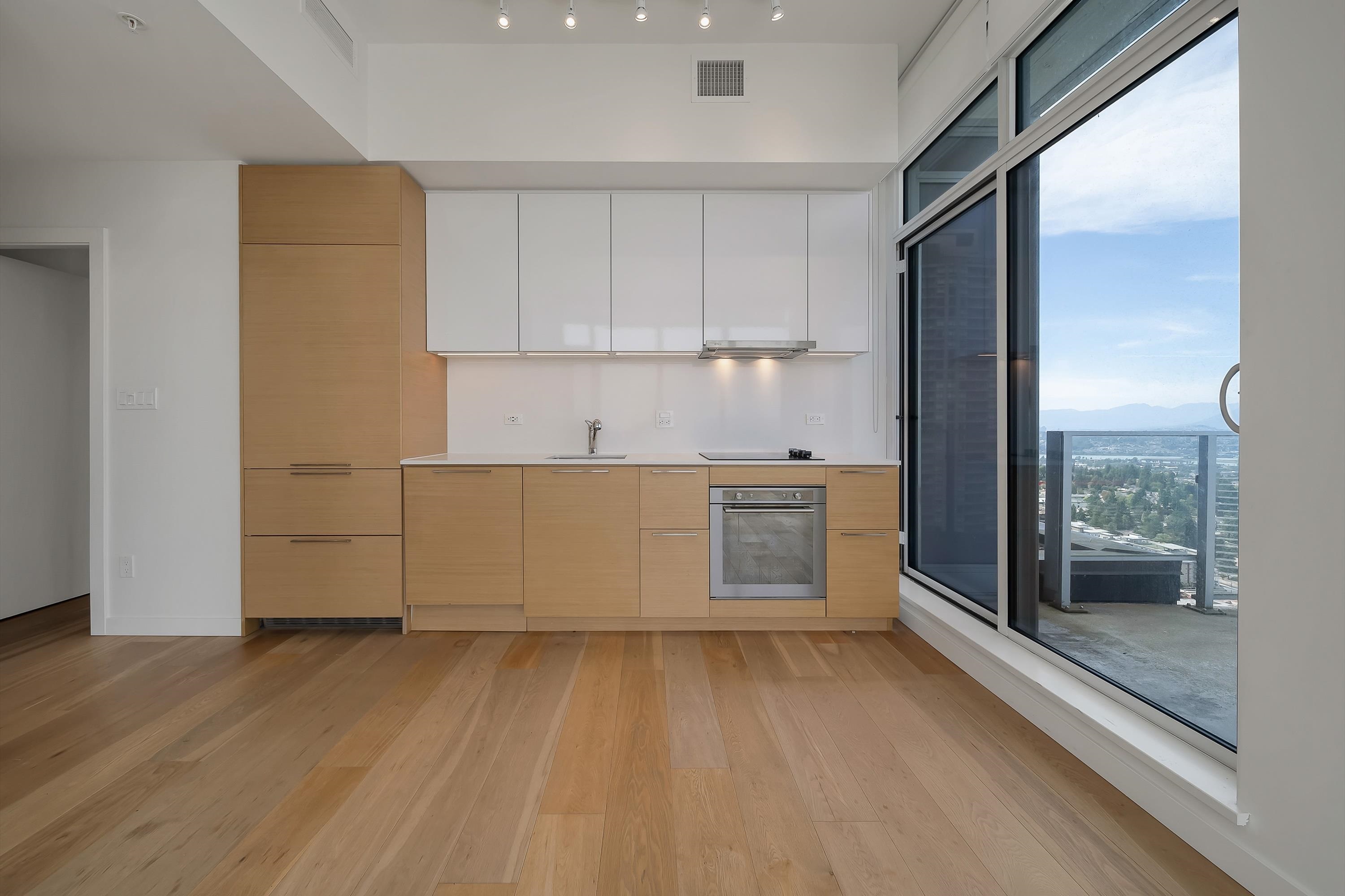 13438 Central Avenue 3705