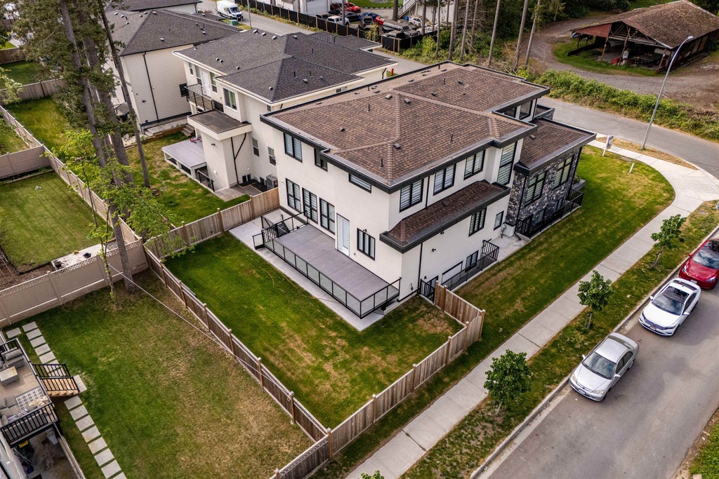 Photo of 20280 27a Avenue, Langley, BC V2Z 0B6 (MLS # R3161175)