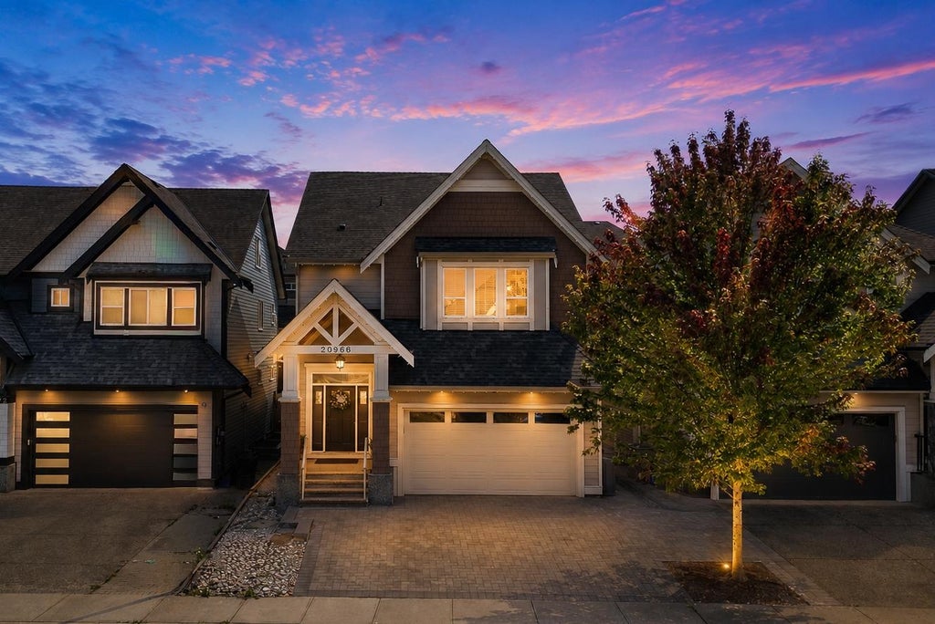 Photo of 20966 80b Avenue, Langley, BC V2Y 0R2 (MLS # R3147517)
