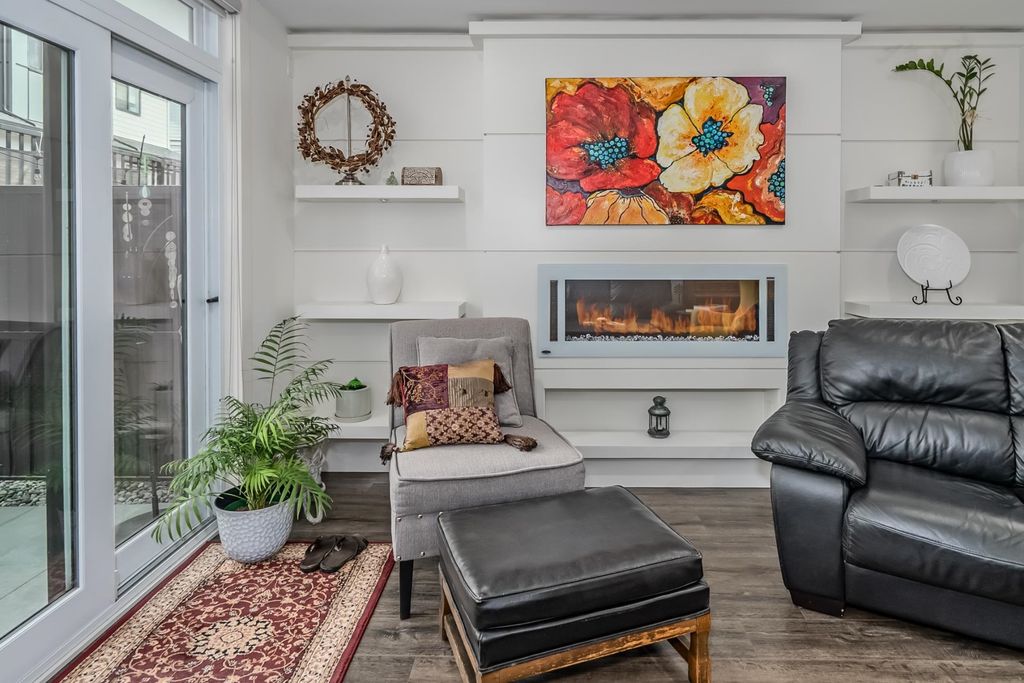 Photo of 34825 Delair Road #15, Abbotsford, BC V2S 0J7 (MLS # R3110169)