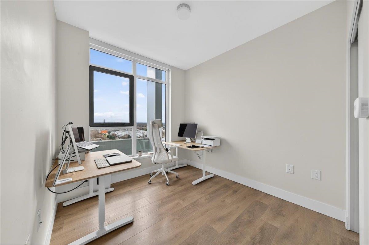 3581 E Kent Avenue North Avenue 1403